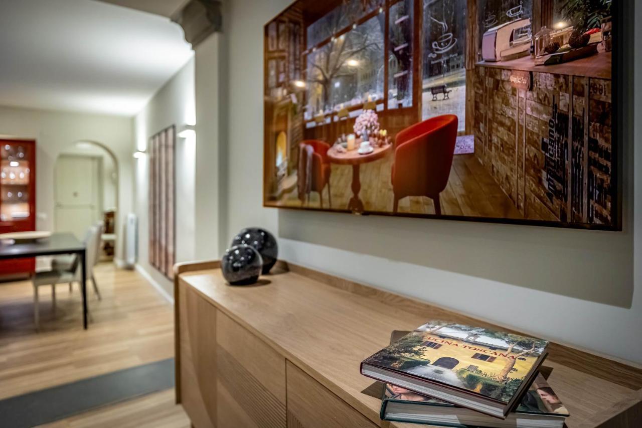 Yid Penthouse In Santa Croce Apartment Florence Ngoại thất bức ảnh