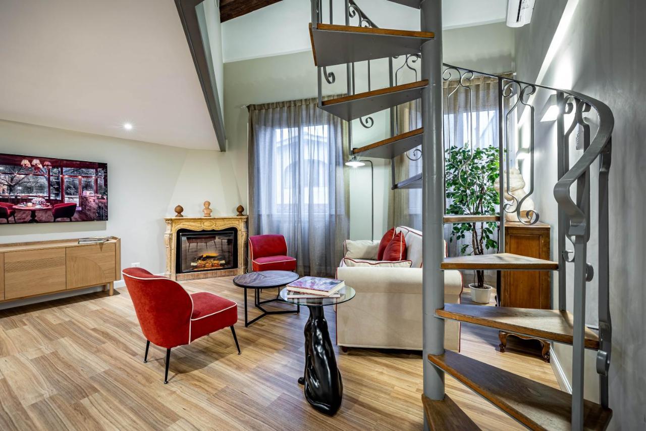 Yid Penthouse In Santa Croce Apartment Florence Ngoại thất bức ảnh